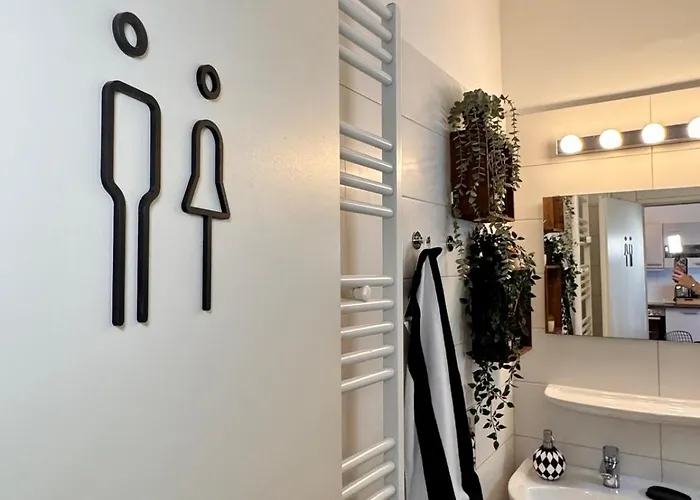 Zentrale Direkt Am Hauptbahnhof - Bismarck Apartamento *