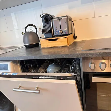 Zentrale Direkt Am Hauptbahnhof - Bismarck * Düsseldorf